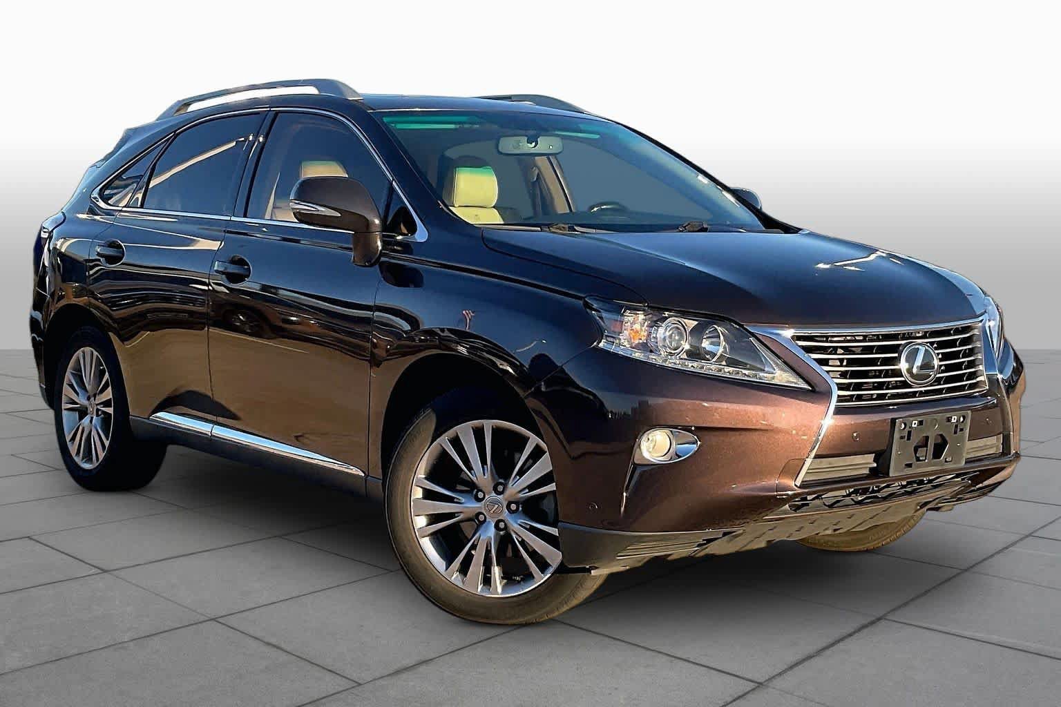Used 2013 Lexus RX 350 FWD w/ Navigation Pkg image 3