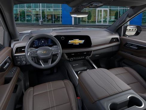 New 2026 Chevrolet Suburban High Country w/ LPO, Illumination Package RWD image 39