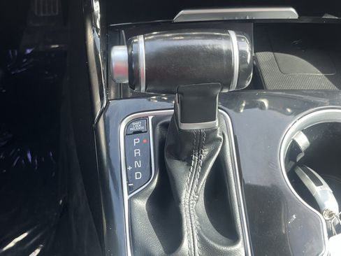Used 2019 Kia Stinger Premium RWD image 21