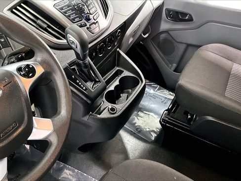 Used 2019 Ford Transit 150 XL RWD image 17