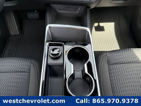 New 2026 Chevrolet Equinox LT w/ Midnight Edition AWD/4WD image 15