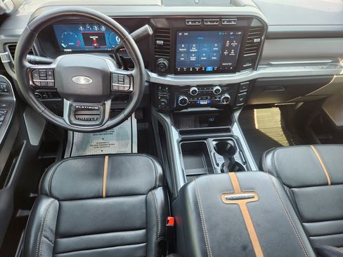 Used 2024 Ford F350 Platinum image 12
