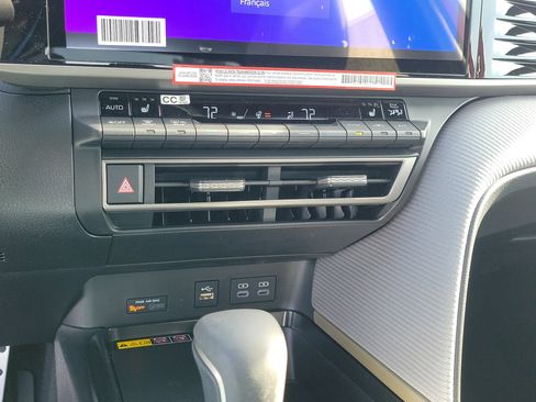 New 2026 Toyota Camry SE image 27