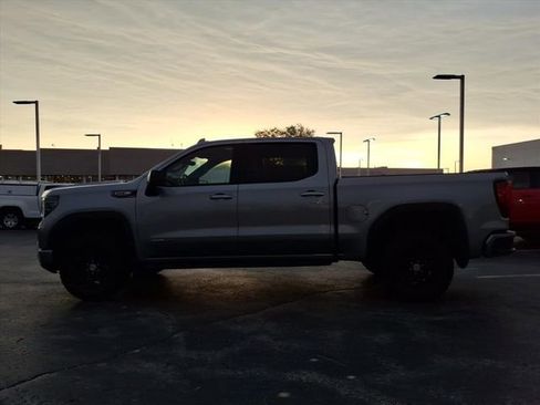 Used 2024 GMC Sierra 1500 AT4 w/ Technology Package image 12