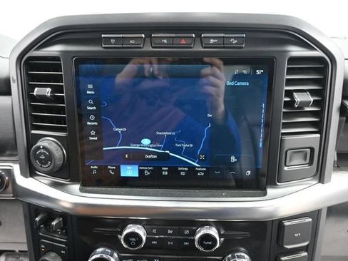 Used 2022 Ford F150 Lariat w/ Equipment Group 502A High AWD/4WD image 16