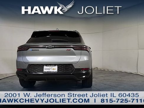 Used 2024 Chevrolet Equinox EV RS FWD image 5
