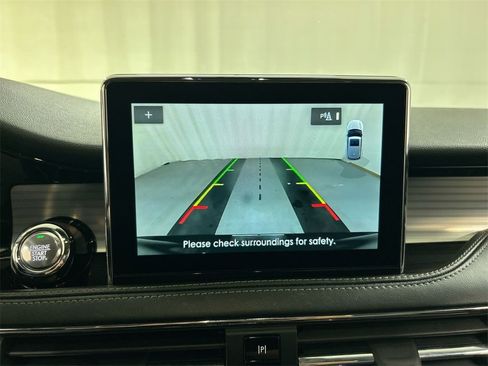 Used 2022 Lincoln Corsair Standard w/ Equipment Group 101A image 15