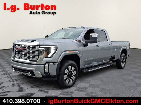 New 2026 GMC Sierra 3500 Denali w/ Denali Reserve Package AWD/4WD image 2