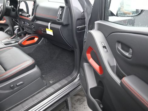 New 2026 Nissan Frontier Pro-X image 19