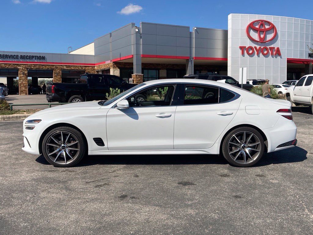 Used 2026 Genesis G70 2.5T AWD/4WD image 8
