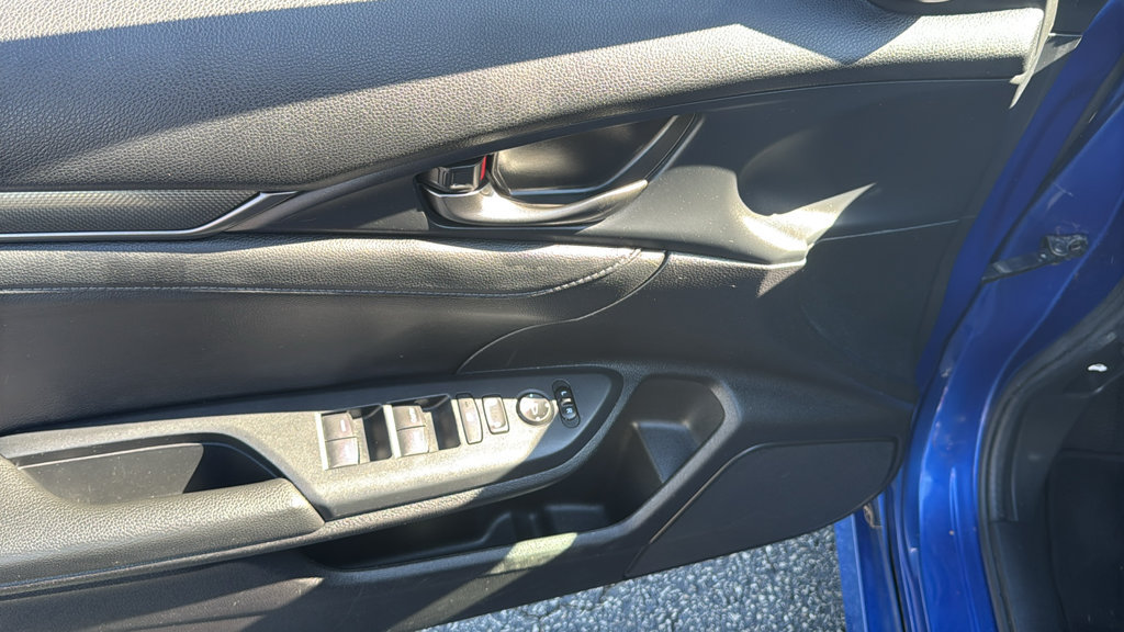 Used 2018 Honda Civic EX-L image 14