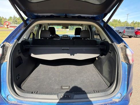 Used 2023 Ford Edge Titanium AWD/4WD image 6