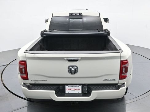 Used 2022 RAM 3500 Limited AWD/4WD image 22