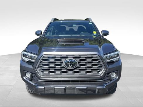 Certified 2023 Toyota Tacoma TRD Sport AWD/4WD image 9