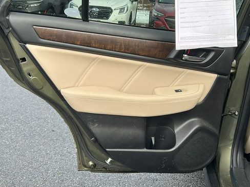 Used 2018 Subaru Outback 2.5i Limited image 20
