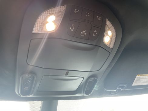 New 2026 Chrysler Pacifica Pinnacle image 46