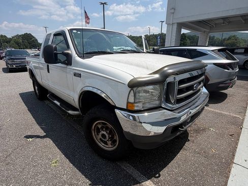 Used 2003 Ford F250 Lariat AWD/4WD image 1