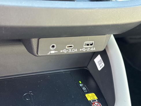 New 2026 Subaru Forester Premium image 25