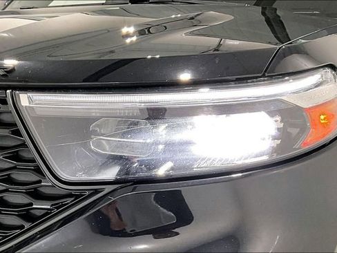 Used 2021 Ford Explorer ST w/ ST Street Pack image 34