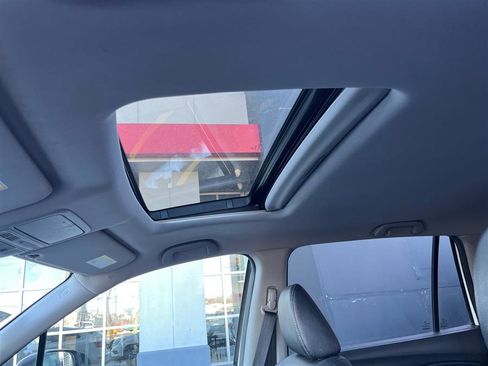 Used 2018 Honda Pilot EX-L image 16