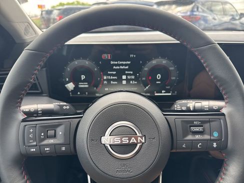 New 2026 Nissan Kicks SR w/ SR Premium Package AWD/4WD image 21