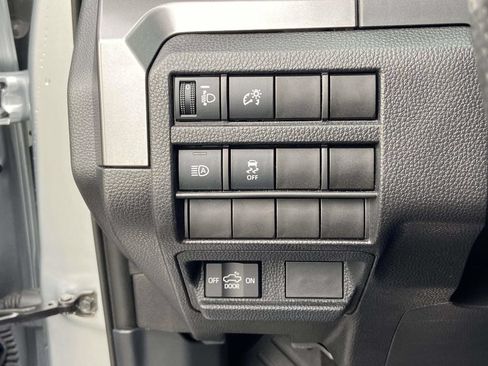 Used 2025 Toyota Tacoma SR5 RWD image 25