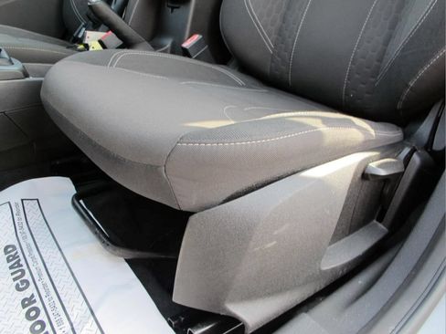 Used 2016 Ford Fiesta ST FWD image 11