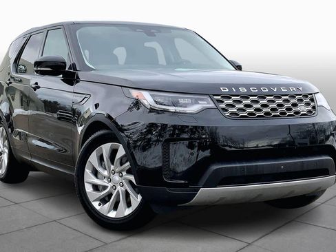 Used 2024 Land Rover Discovery S image 3
