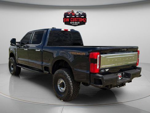 Used 2024 Ford F350 Platinum w/ Tremor Off-Road Package AWD/4WD image 5