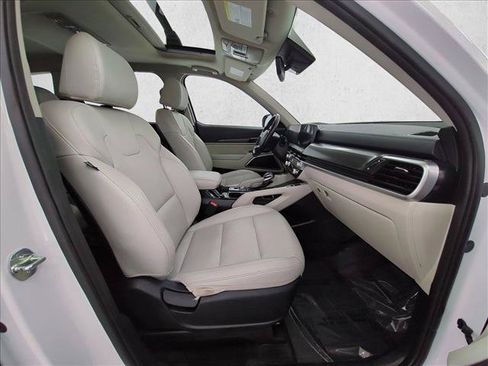 Used 2023 Kia Telluride S w/ S Sunroof Package FWD image 25