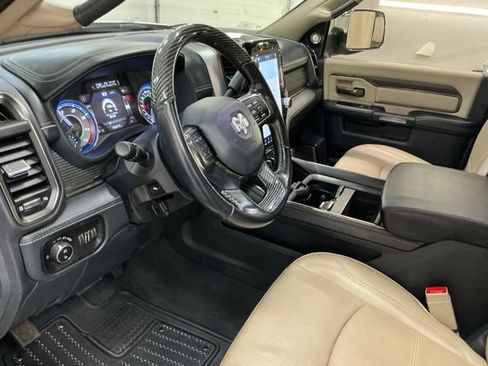 Used 2022 RAM 3500 Limited image 17