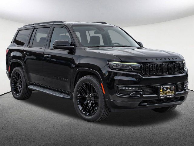 Used 2024 Jeep Wagoneer Series II AWD/4WD image 2