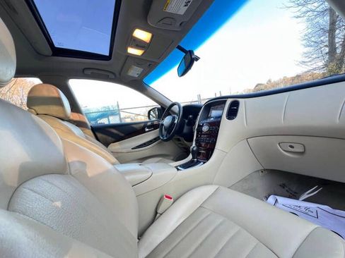 Used 2016 INFINITI QX50 2WD w/ Deluxe Touring Package image 15