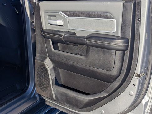 Used 2022 RAM 2500 Big Horn image 15