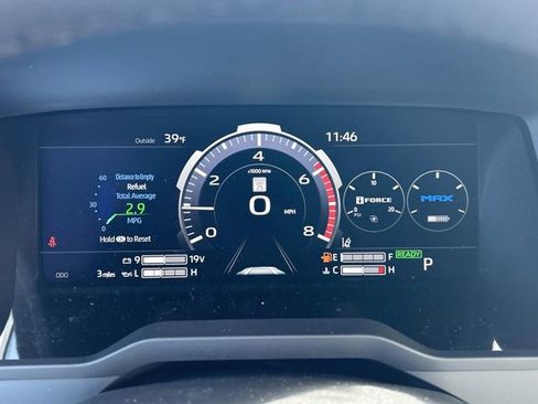 New 2026 Toyota Tundra Limited AWD/4WD image 33