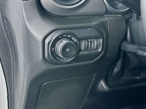 Certified 2022 Jeep Wrangler Unlimited Sport image 18