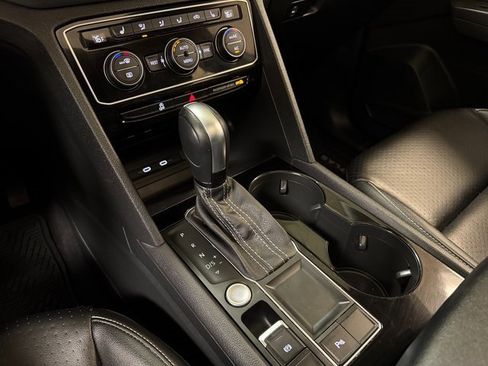 Used 2022 Volkswagen Atlas SE image 15