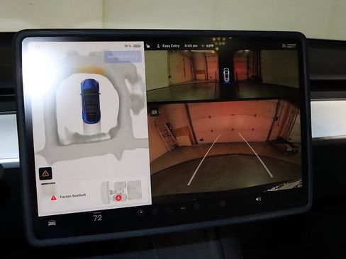 Used 2024 Tesla Model Y Performance image 18