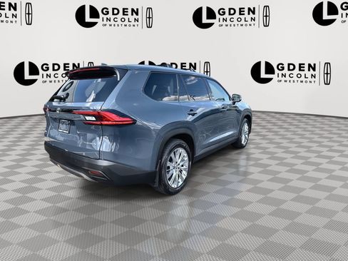 Used 2024 Toyota Grand Highlander AWD image 8