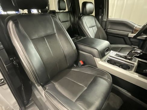 Used 2019 Ford F150 Lariat w/ Equipment Group 502A Luxury image 13