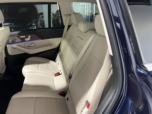 Used 2022 Mercedes-Benz GLS 450 4MATIC image 59