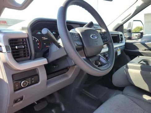 New 2026 Ford F250 XL w/ XL Off-Road Package image 23