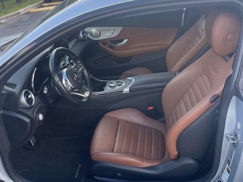 Used 2023 Mercedes-Benz C 300 Coupe image 5