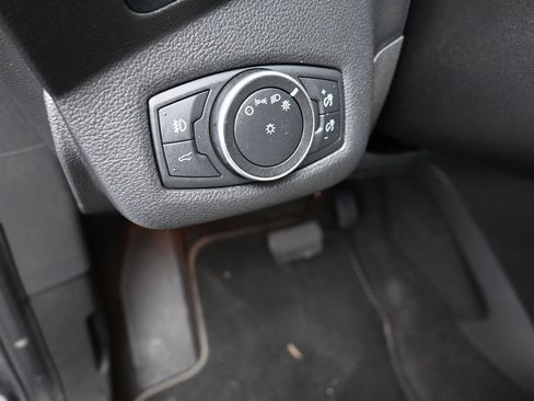 Used 2019 Ford Escape SEL image 13