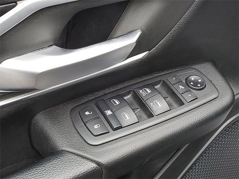 Used 2020 RAM 1500 Big Horn image 23