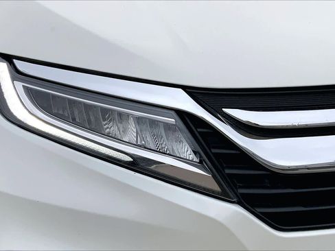 Used 2018 Honda Odyssey Elite image 28