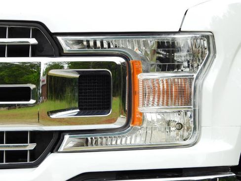 Used 2020 Ford F150 XLT w/ Equipment Group 302A Luxury RWD image 5