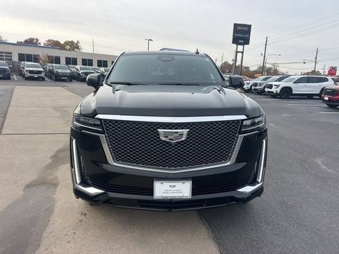 Used 2021 Cadillac Escalade Premium Luxury w/ LPO, Radiant Package image 11