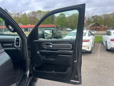 Used 2020 RAM 1500 Big Horn AWD/4WD image 22