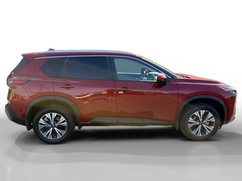 Used 2023 Nissan Rogue SV w/ SV Premium Package image 6